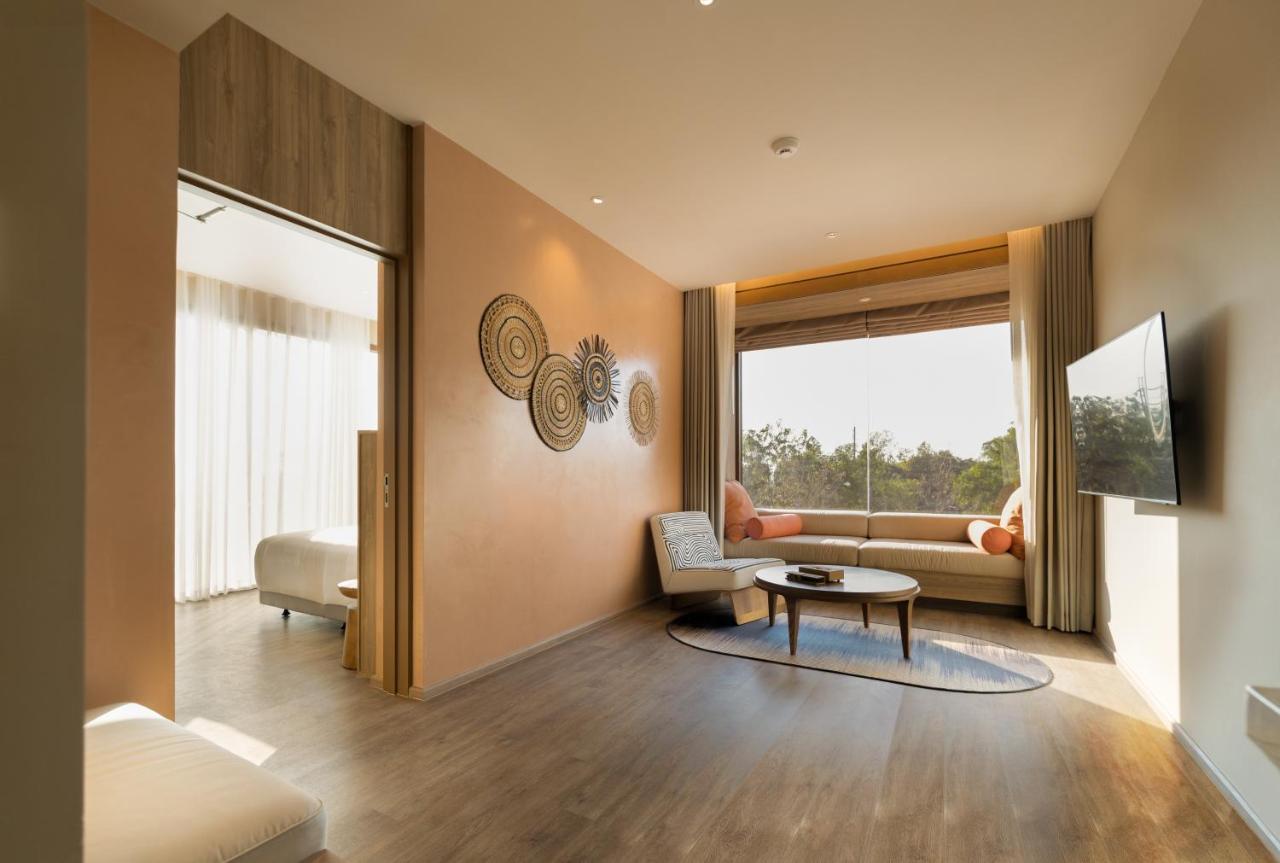 Hotel Centara Ubon à Ubon Ratchathani Extérieur photo